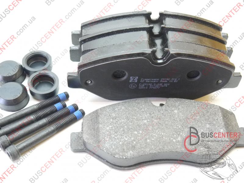 Фотография запчасти Тормозные колодки передние (Система Brembo)