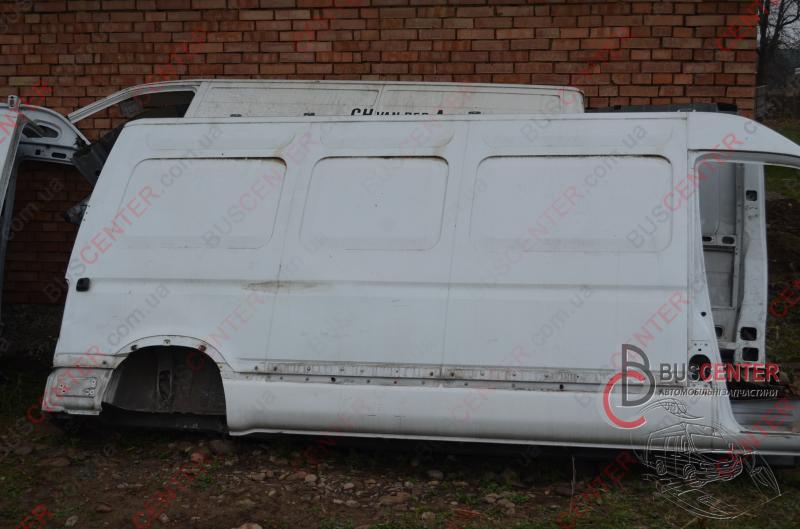 Фотографія запчастини Боковина кузова права MAXI ( бочина)