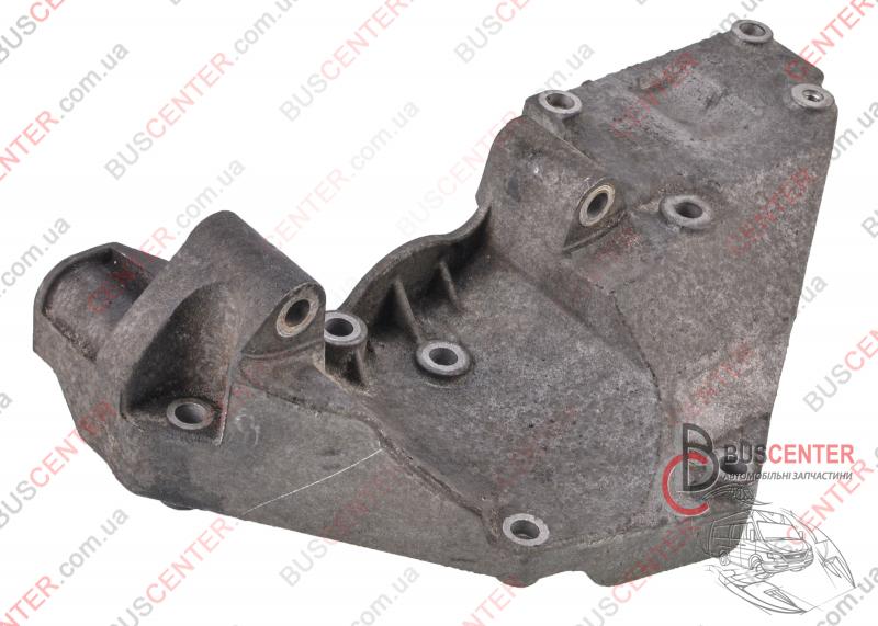 Фотография запчасти Кронштейн генератора (FORD GALAXY, FORD MONDEO IV, FORD S-MAX, VOLVO S80 II, VOLVO V70 III 2.0 tdci)