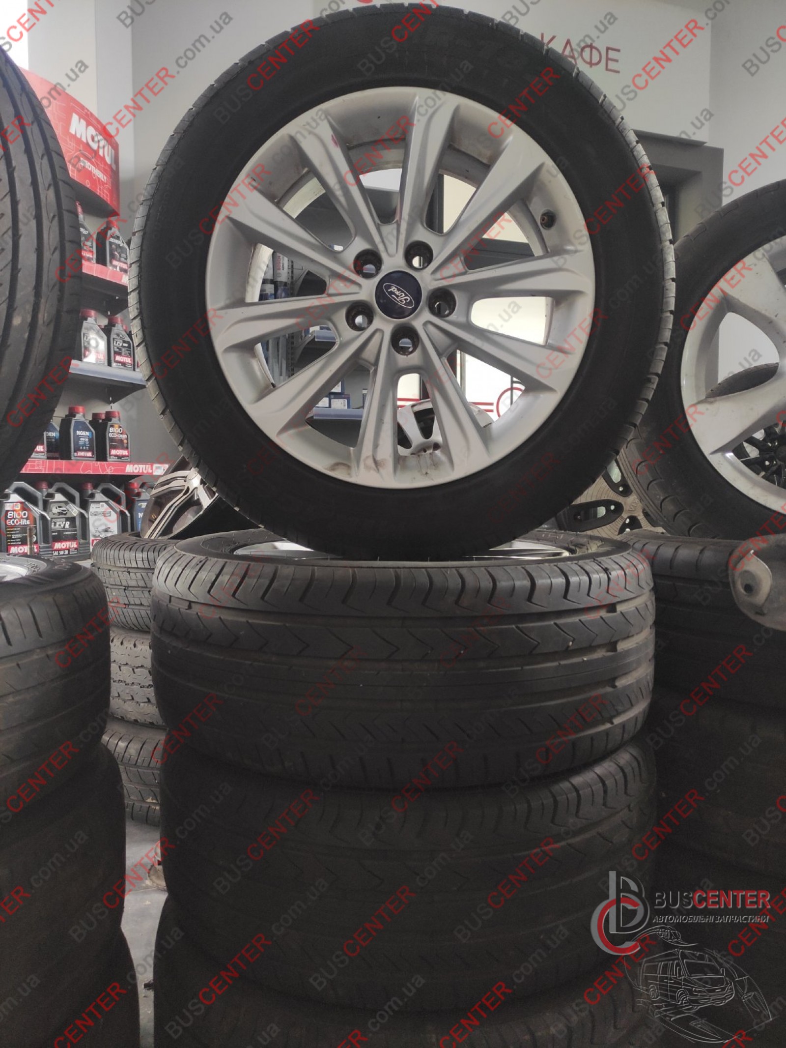 Фотографія запчастини Диск колесный литой комплект 235/55 R17 - лето